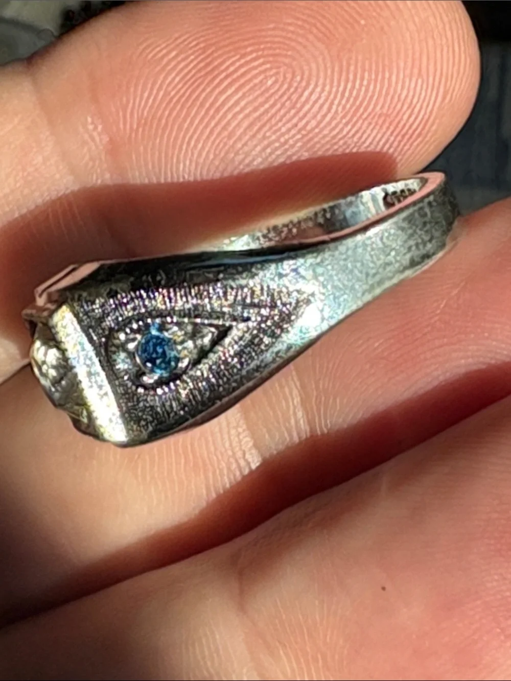Men's Size 11.5 Silver Tone Signet Ring with Clear Center Stone and Blue Accents